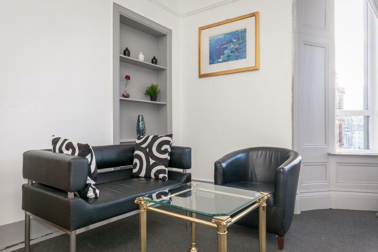 Oakshaw Guesthouse 페이즐리 외부 사진